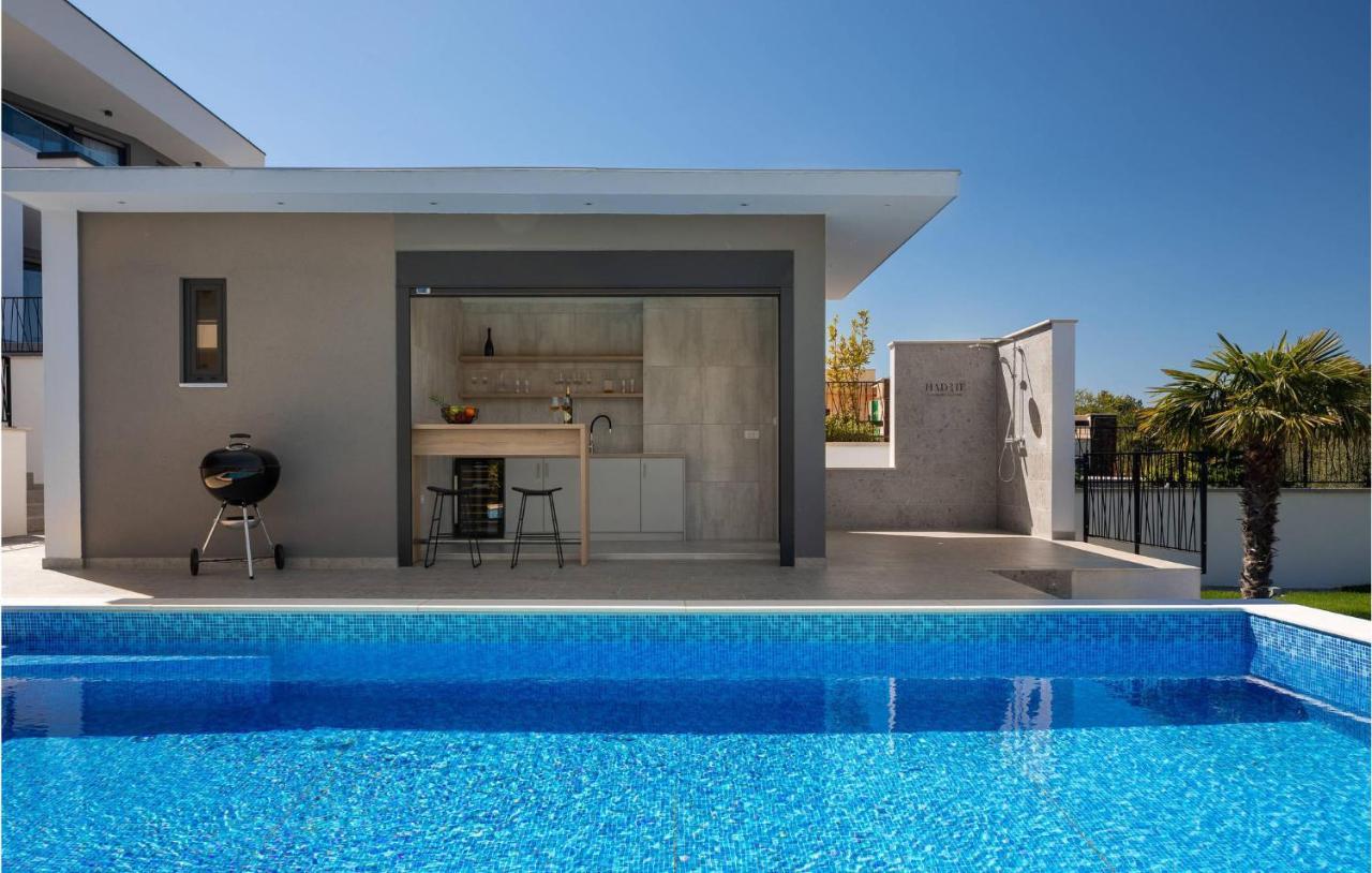 Pet Friendly Home In Zidarici With House Sea View Vantacici Exteriér fotografie